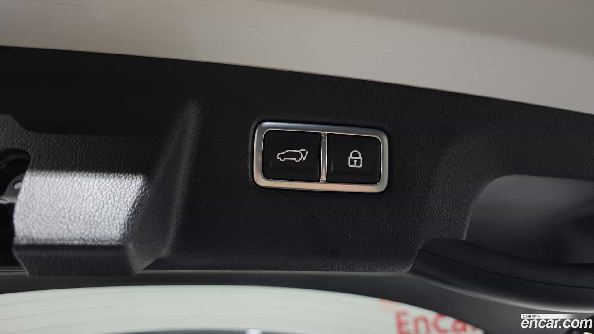 Sorento Kia 2020.5-OPTION-024