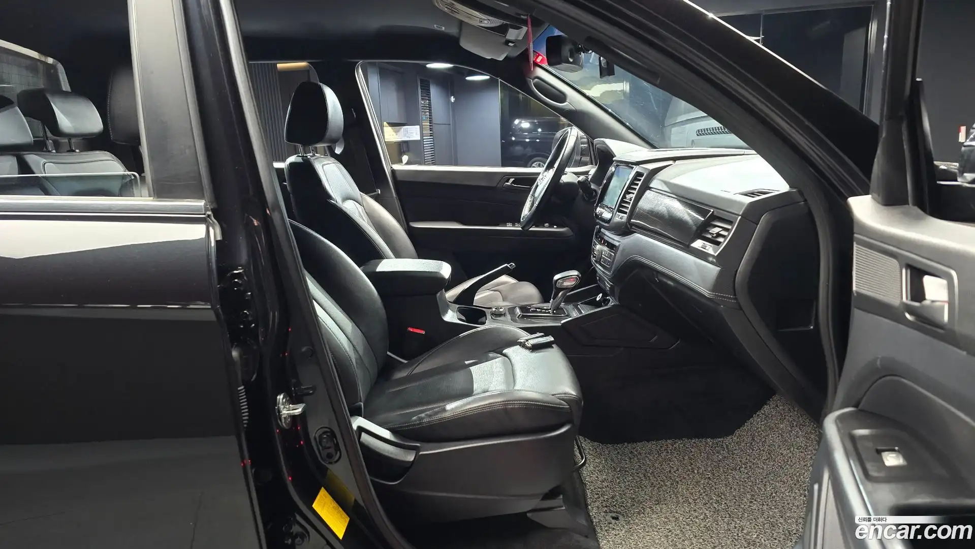 Rexton KG Mobility 2022.0-OPTION-015