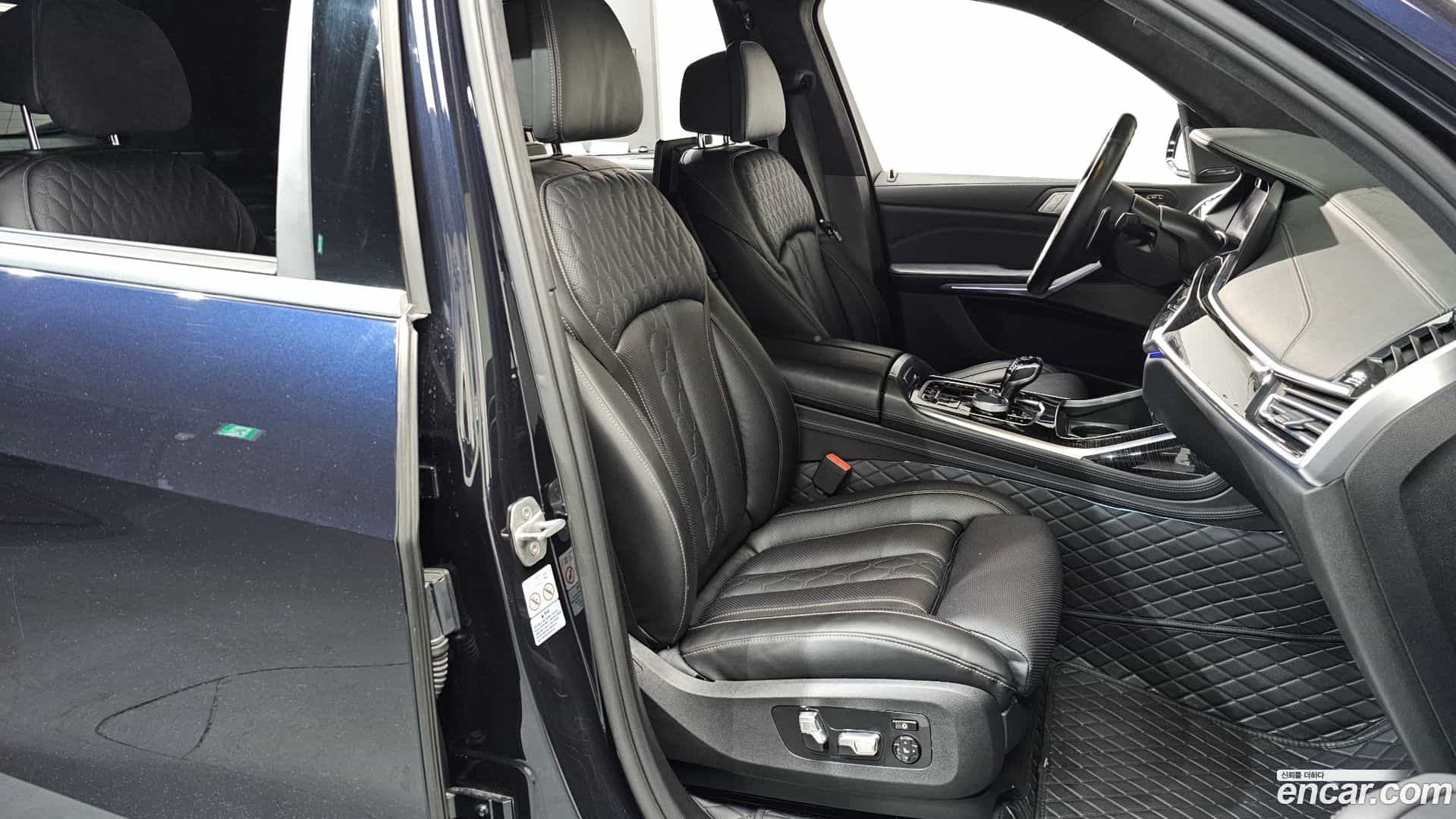 X7 BMW 2020.4-INNER-010