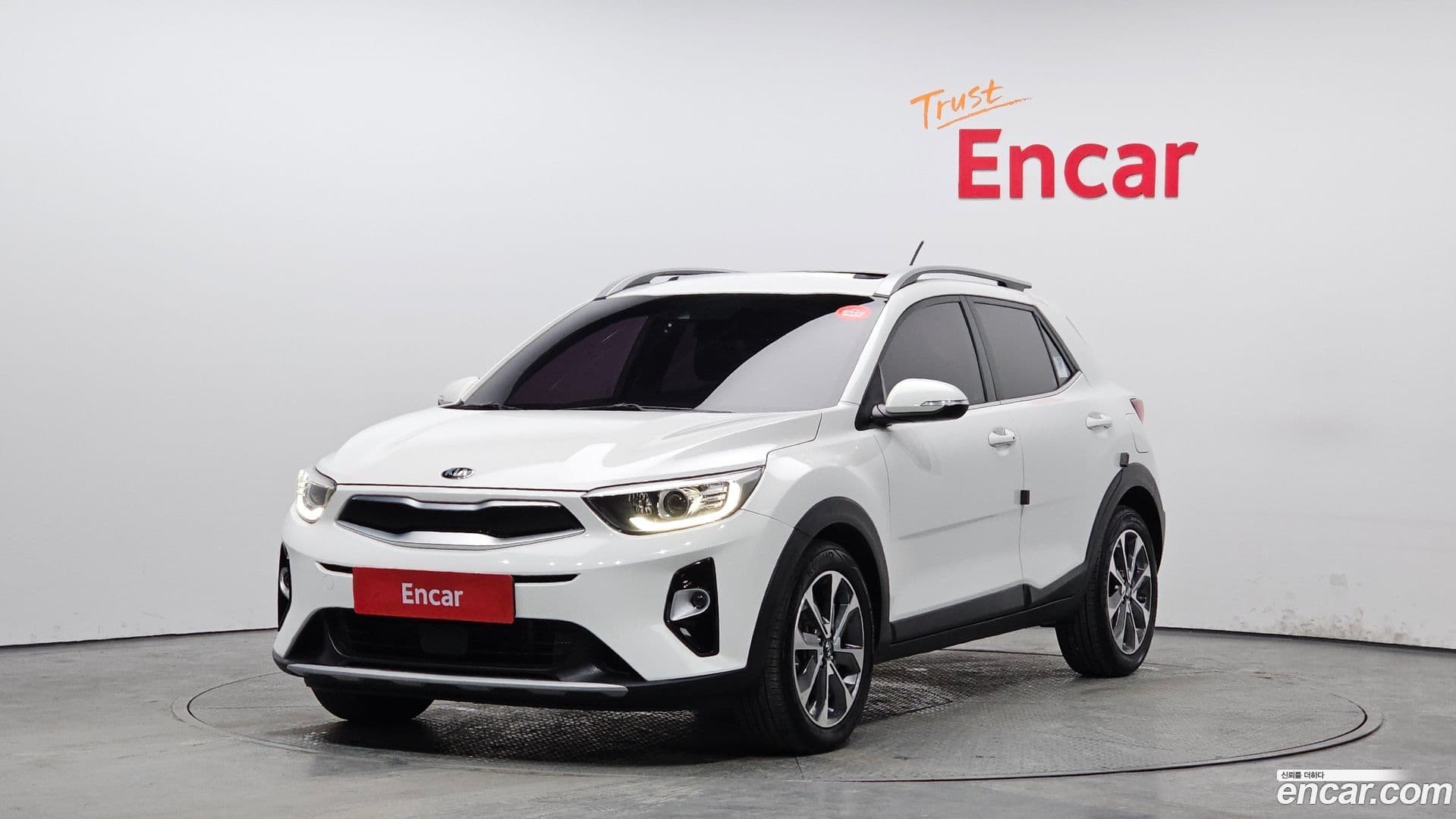 Main__Slider__Photo:Stonic Kia 2017.10-0