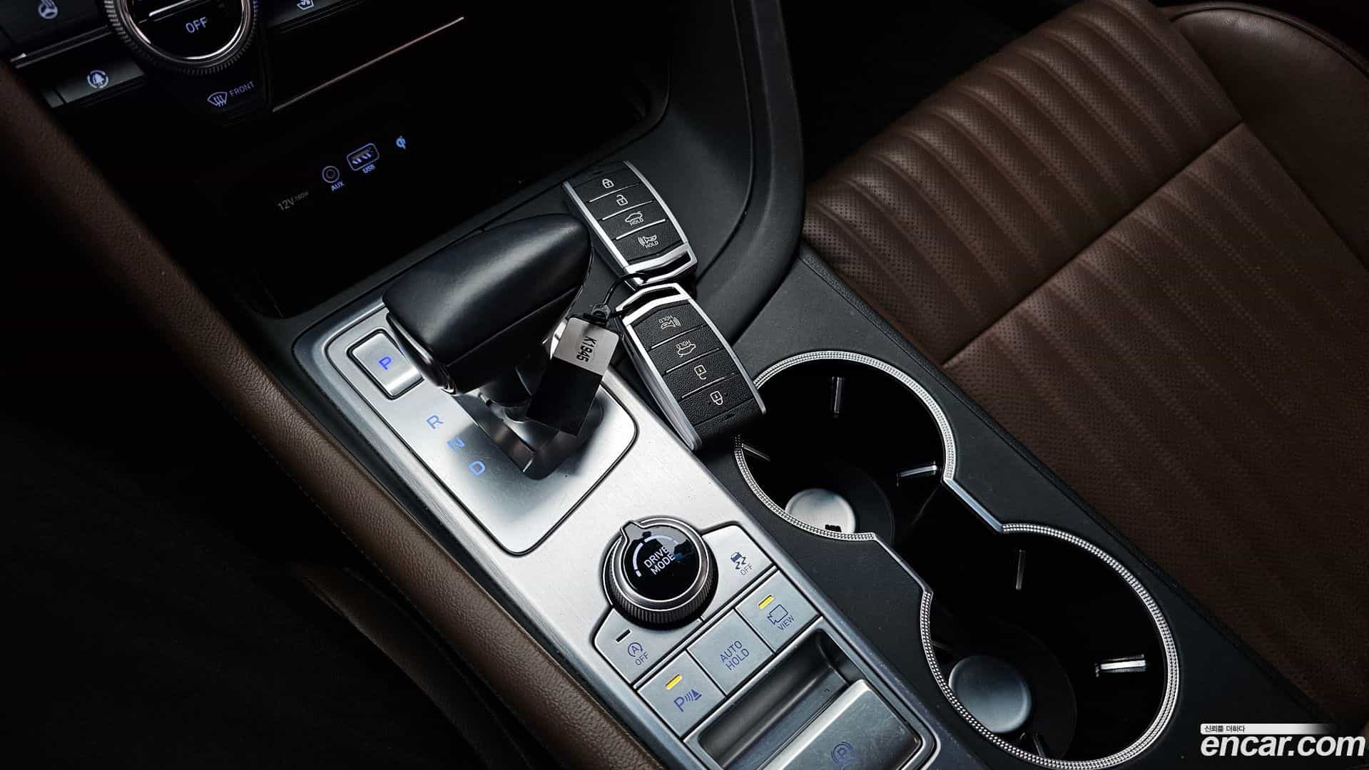 G70 Genesis 2019.0-INNER-009