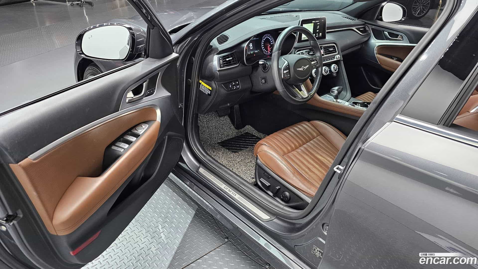 G70 Genesis 2019.0-OPTION-015