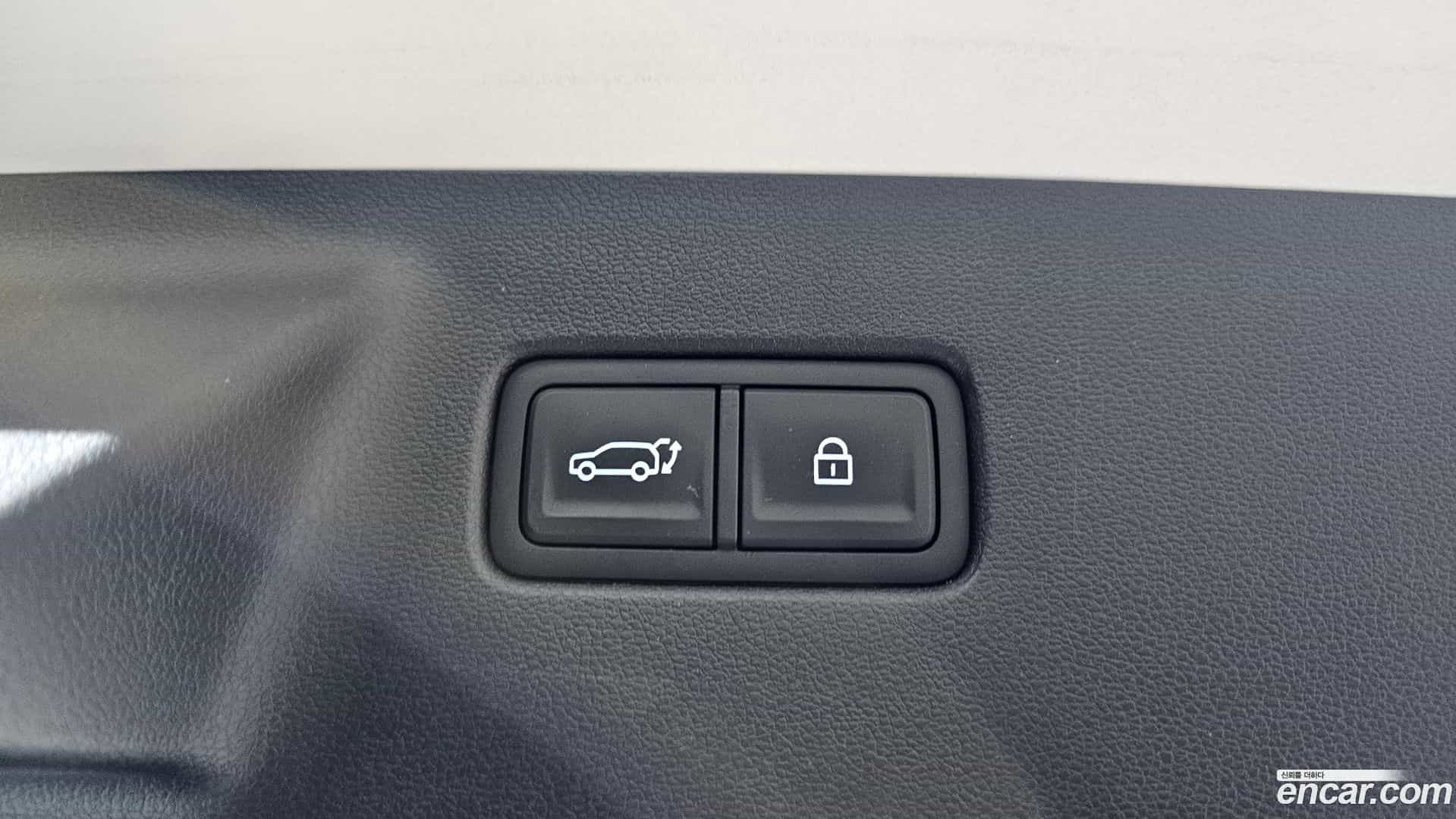 Santafe Hyundai 2023.9-OPTION-024