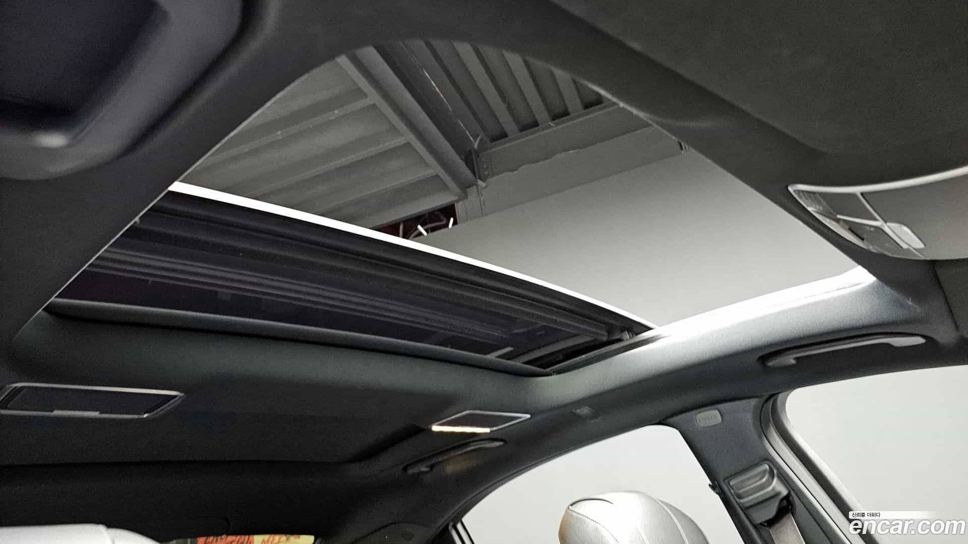 S-Class Mercedes-Benz 2018.5-OPTION-023