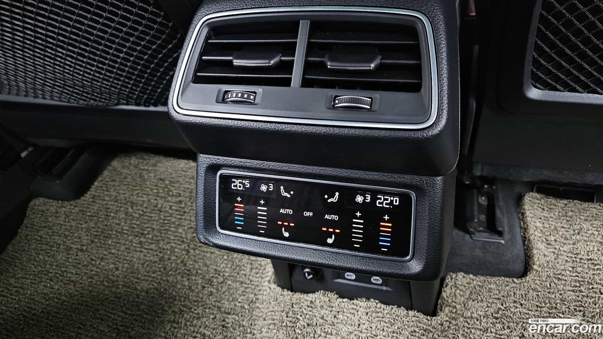e-tron Audi 2022.6-OPTION-023