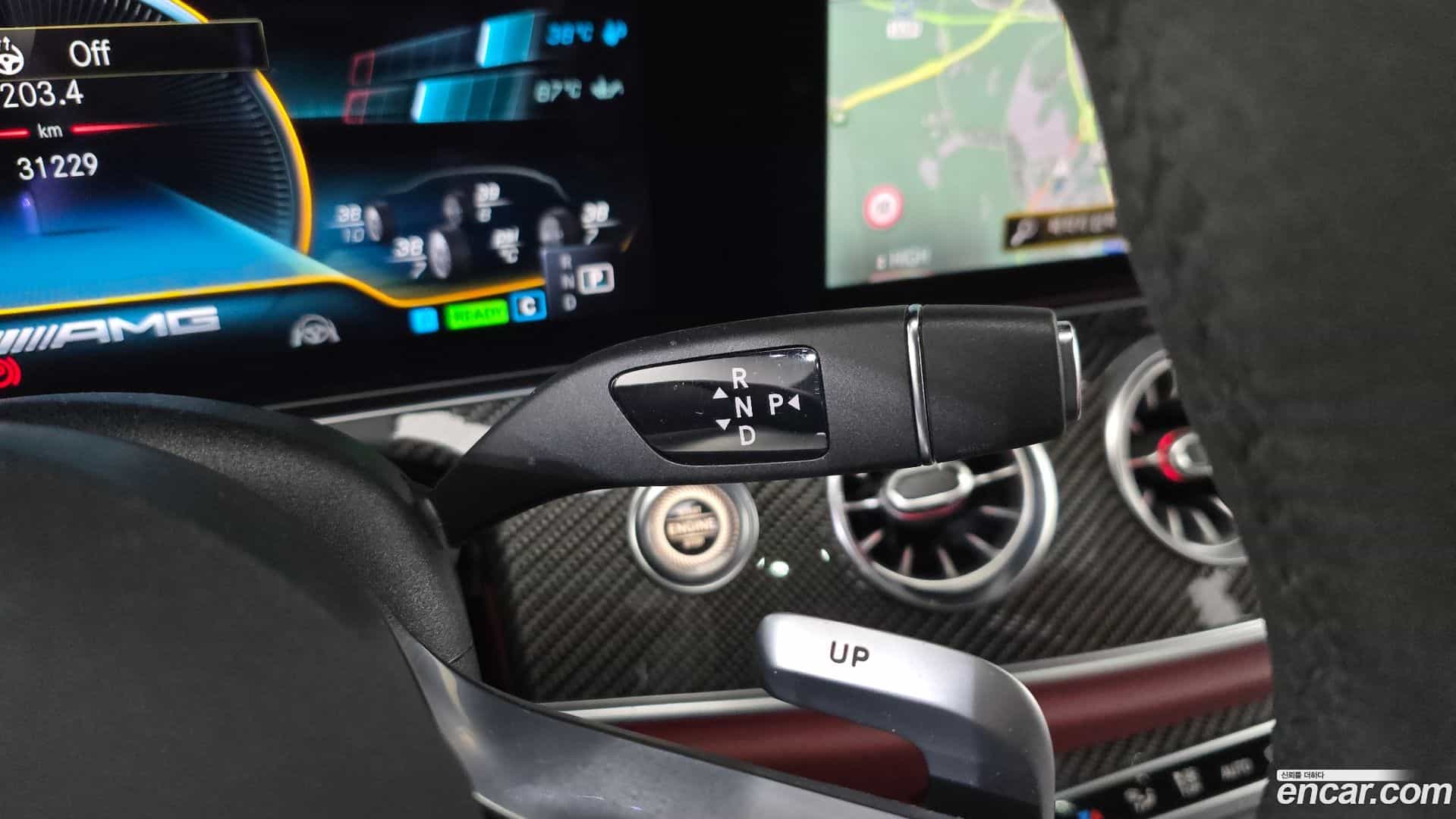 CLS-Class Mercedes-Benz 2023.9-INNER-009