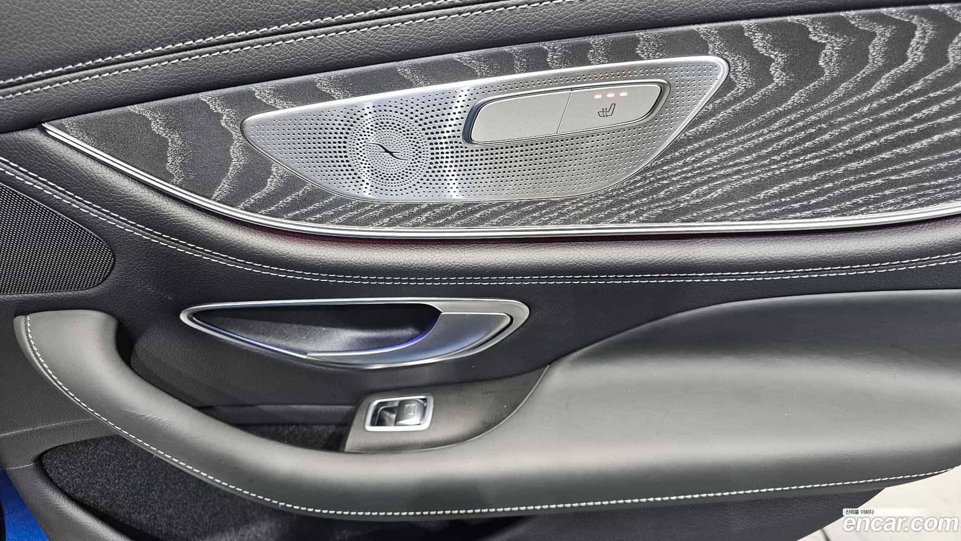 CLS-Class Mercedes-Benz 2022.8-OPTION-022
