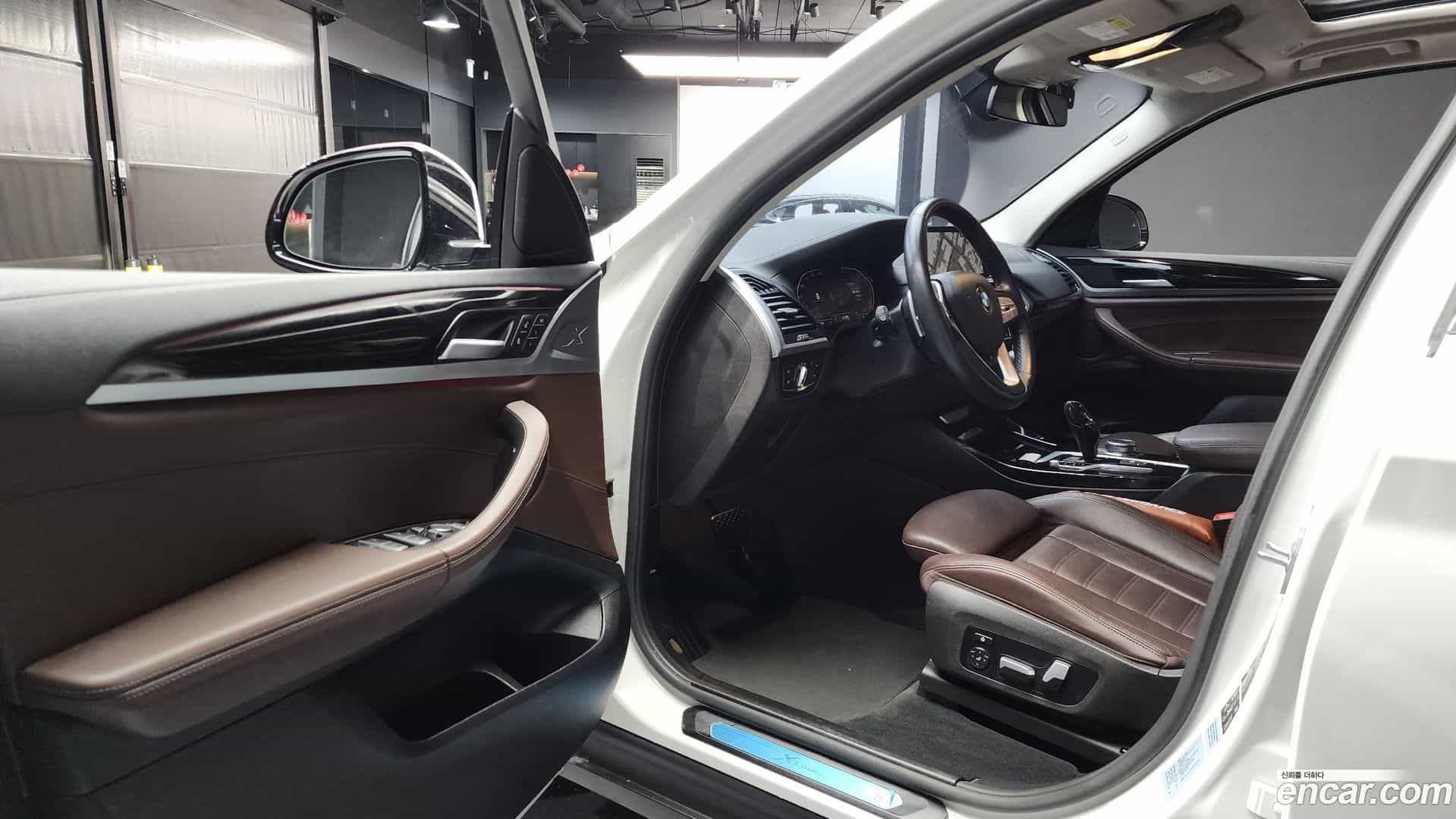 X3 BMW 2020.4-INNER-010