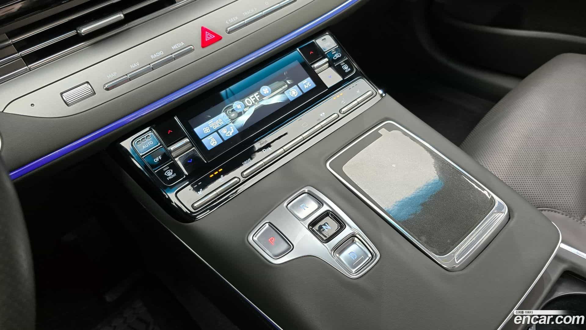 Grandeur Hyundai 2021.5-INNER-009
