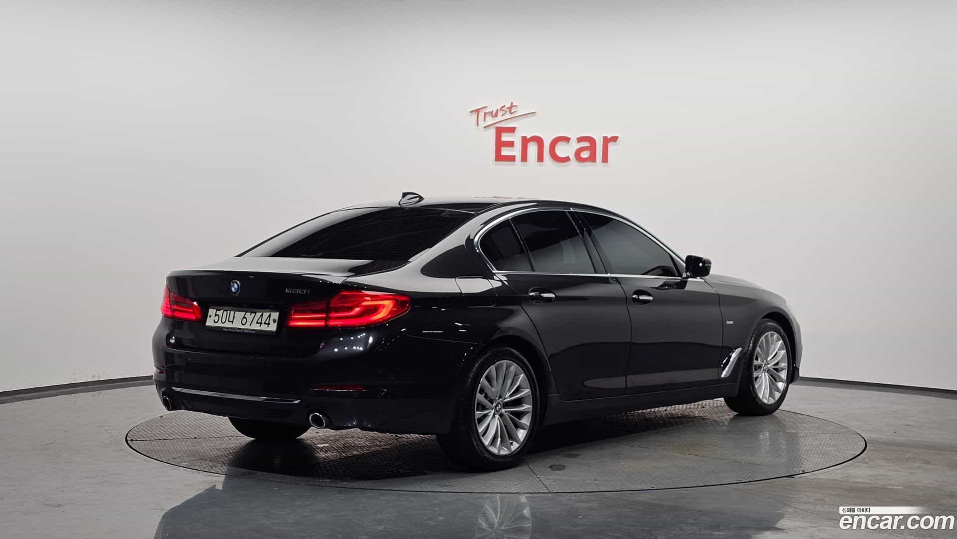5-Series BMW 2018.11-OUTER-002