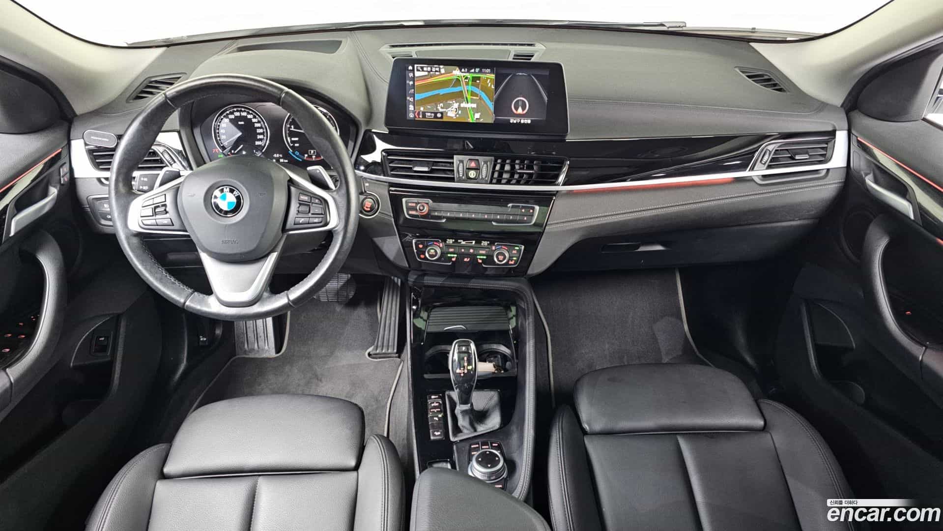 X2 (F39) BMW 2021.6-INNER-007