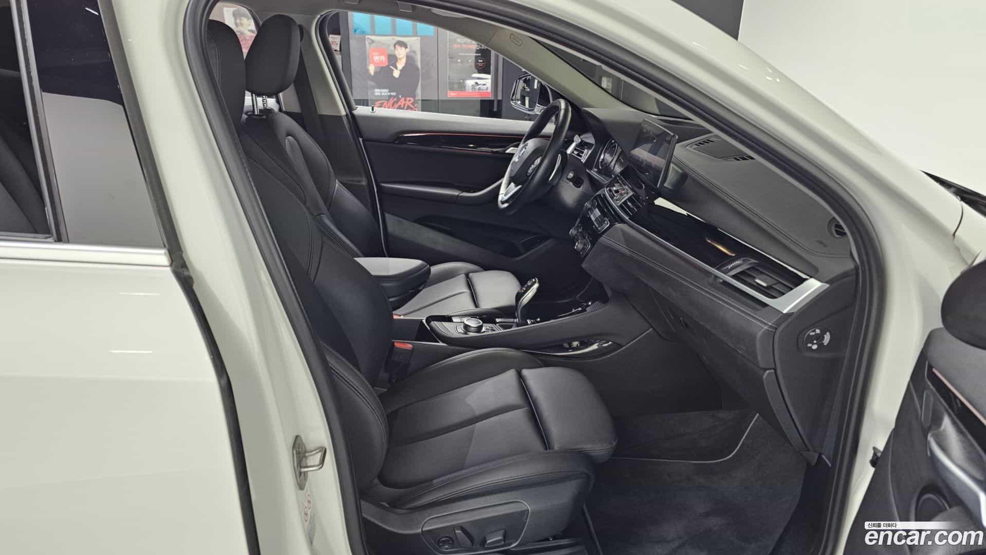 X2 (F39) BMW 2021.6-OPTION-015