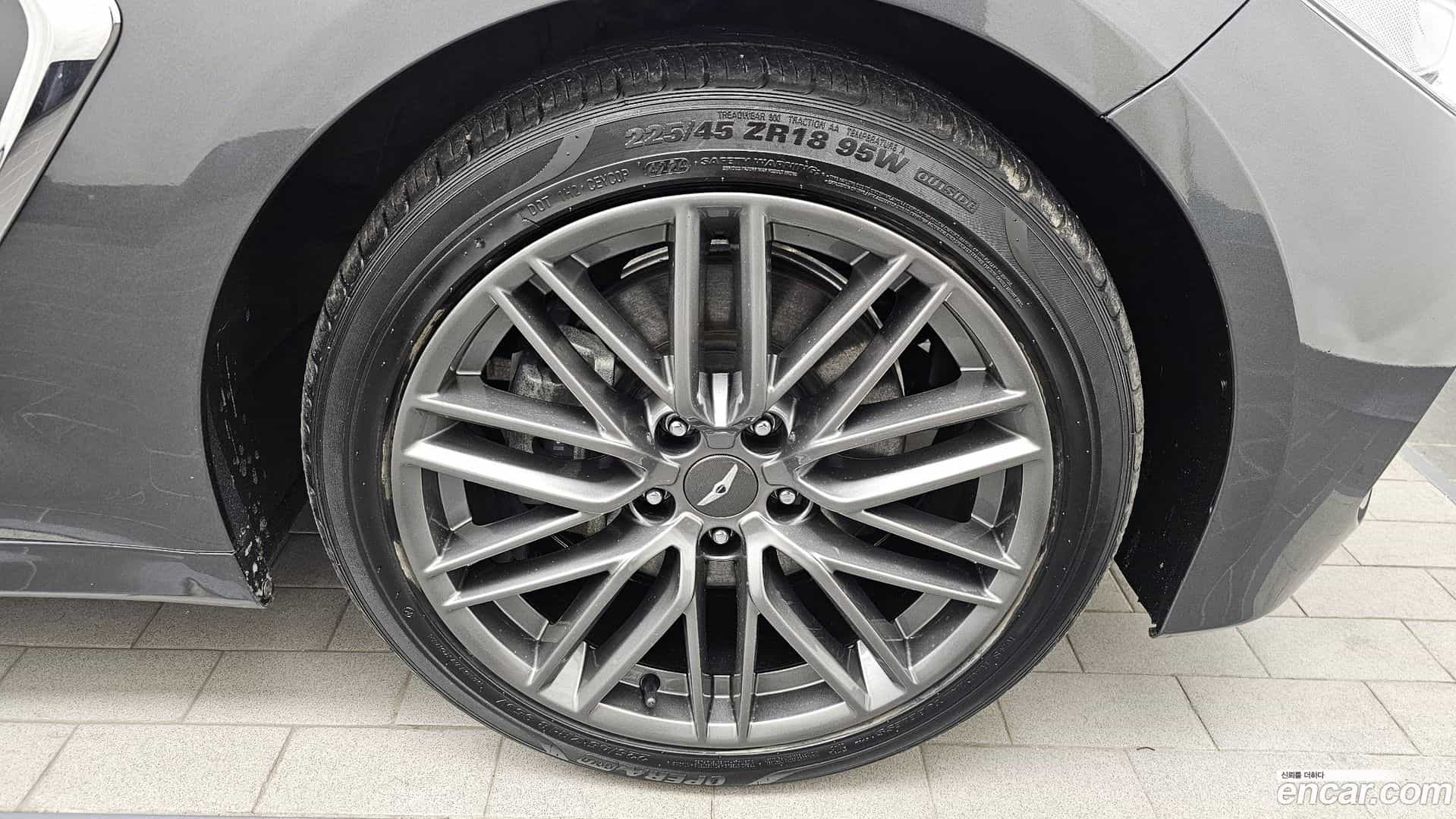 G70 Genesis 2017.10-OUTER-005