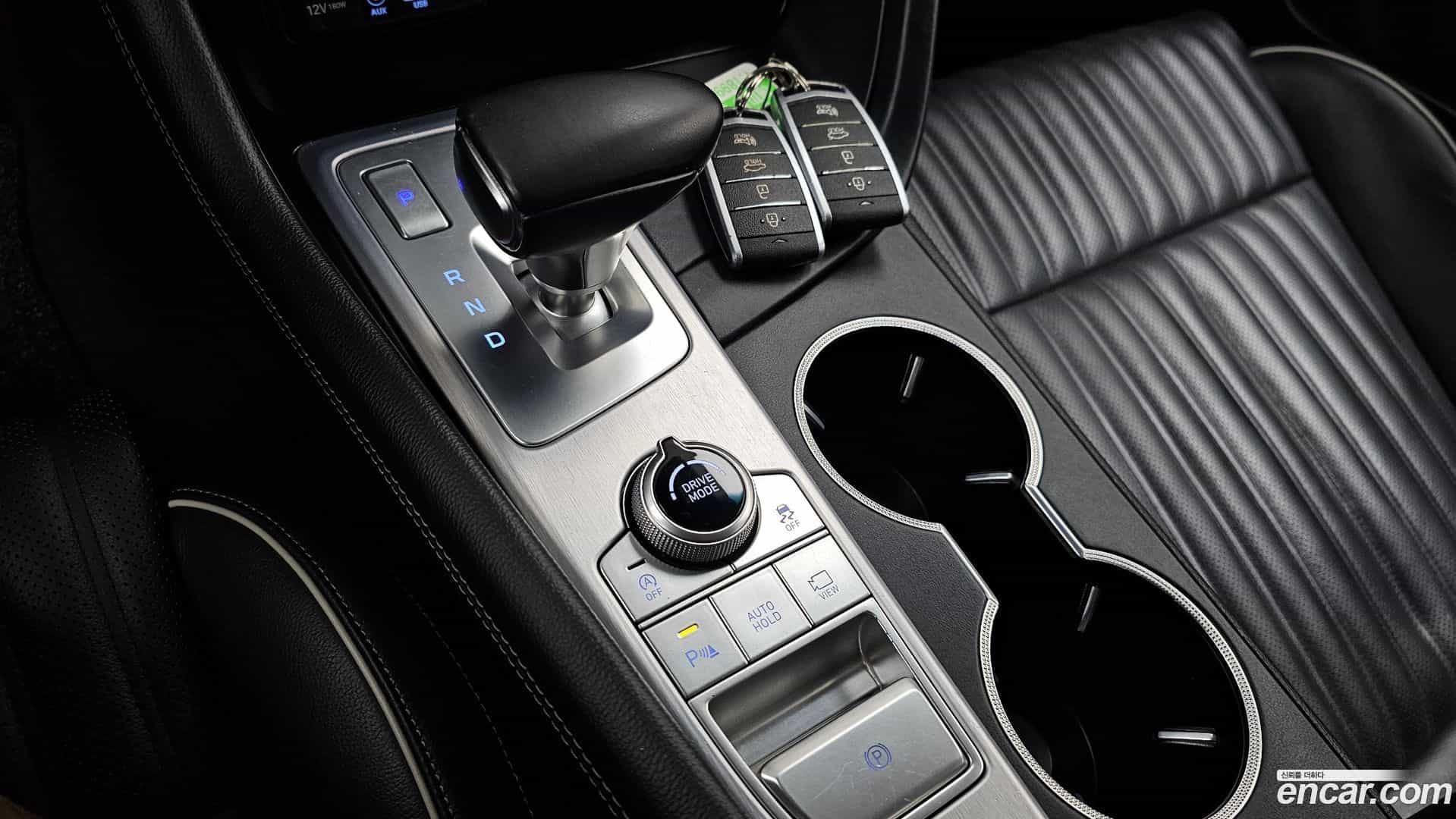 G70 Genesis 2017.10-INNER-009
