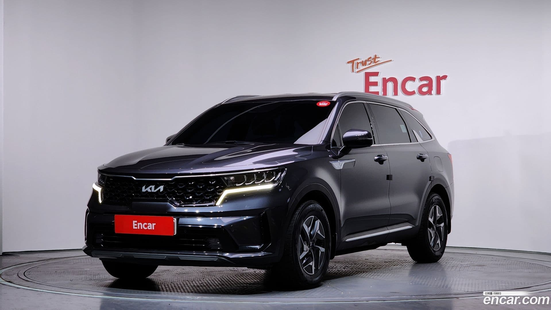 Main__Slider__Photo:Sorento Kia 2021.11-0
