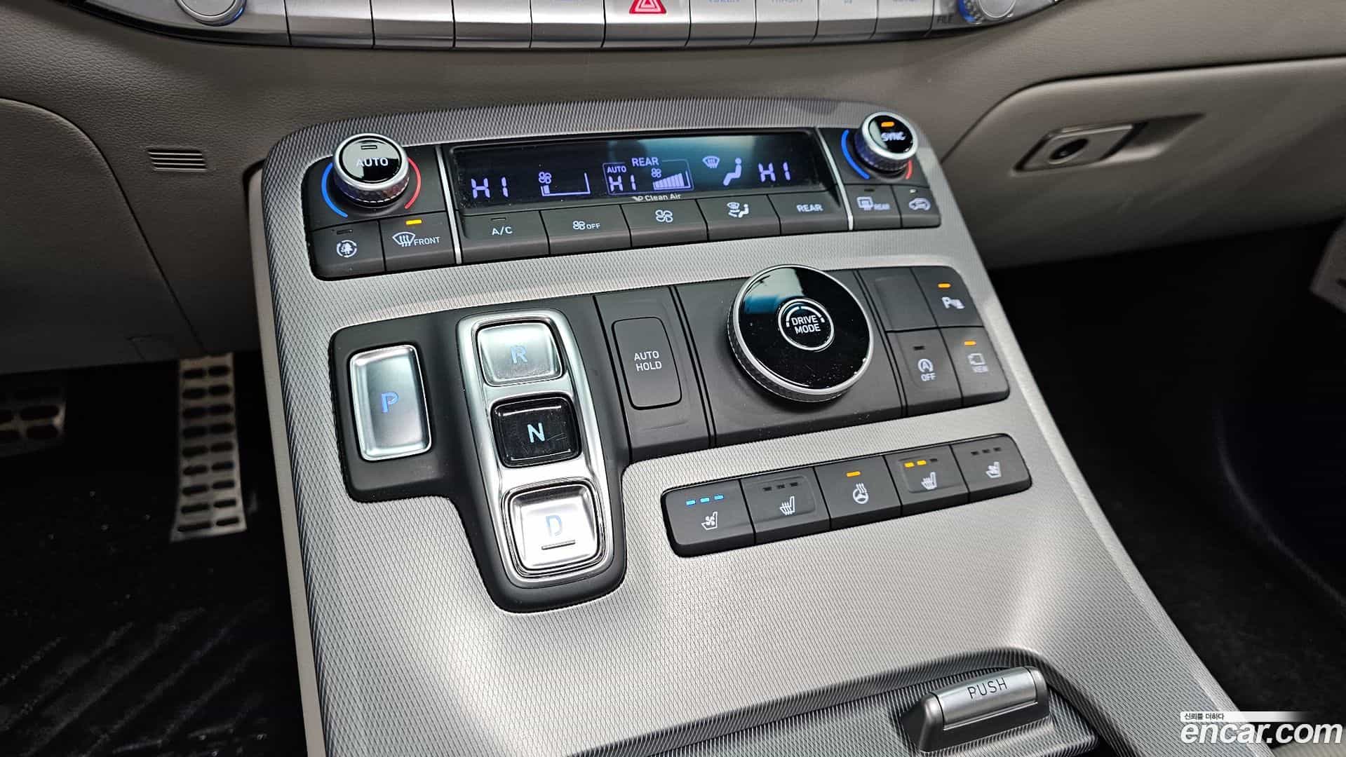 Palisade Hyundai 2019.0-INNER-009