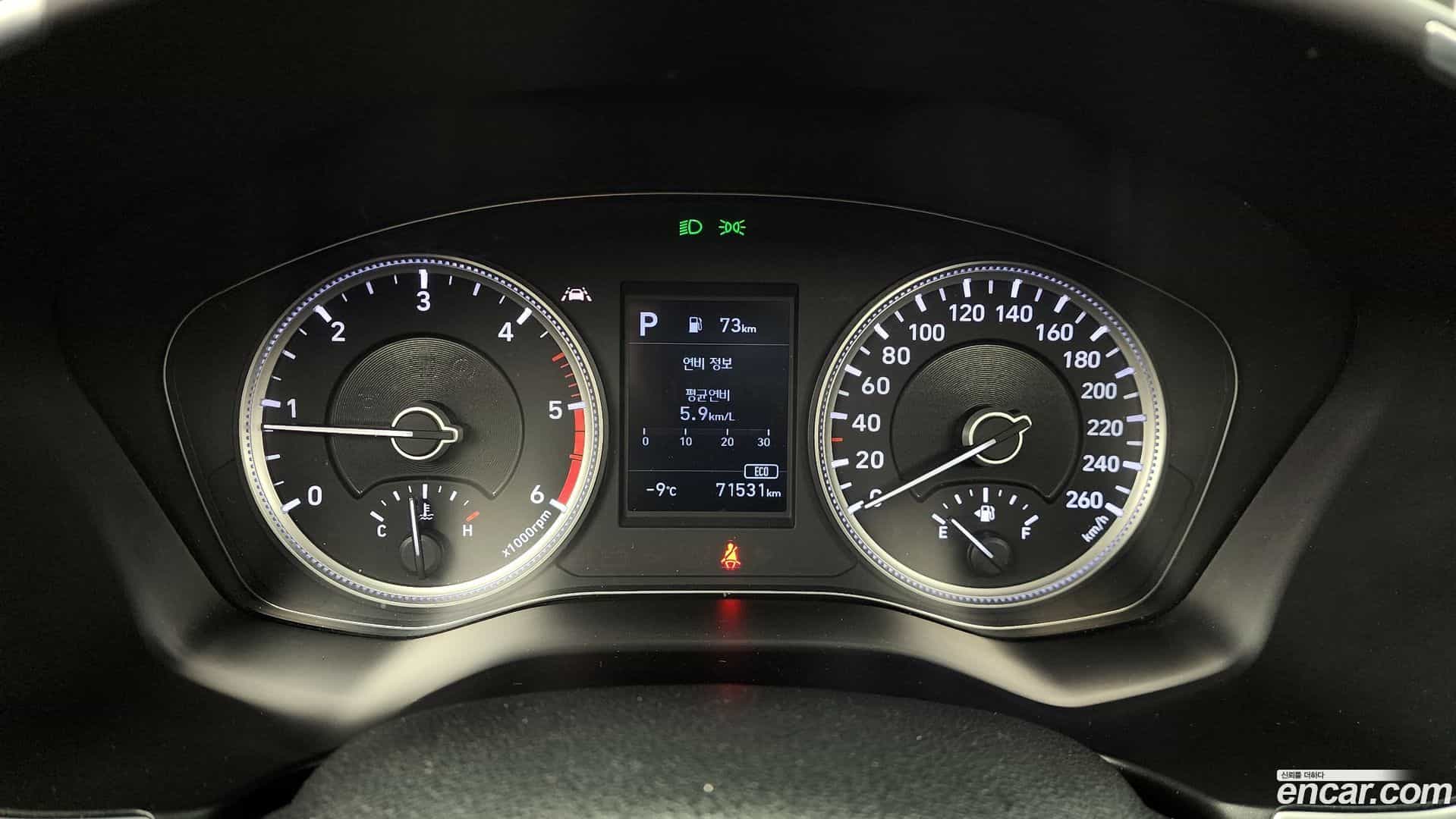 Santafe Hyundai 2018.9-INNER-008