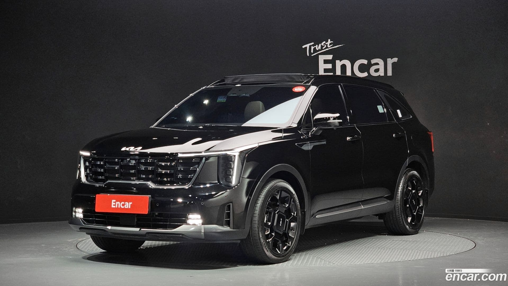 Main__Slider__Photo:Sorento Kia 2023.11-0