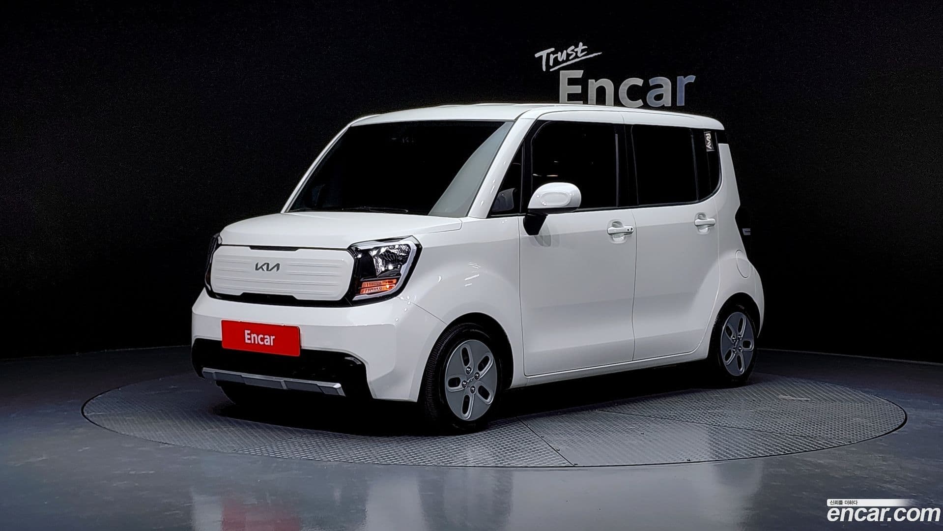 Main__Slider__Photo:RAY Kia 2024.6-0