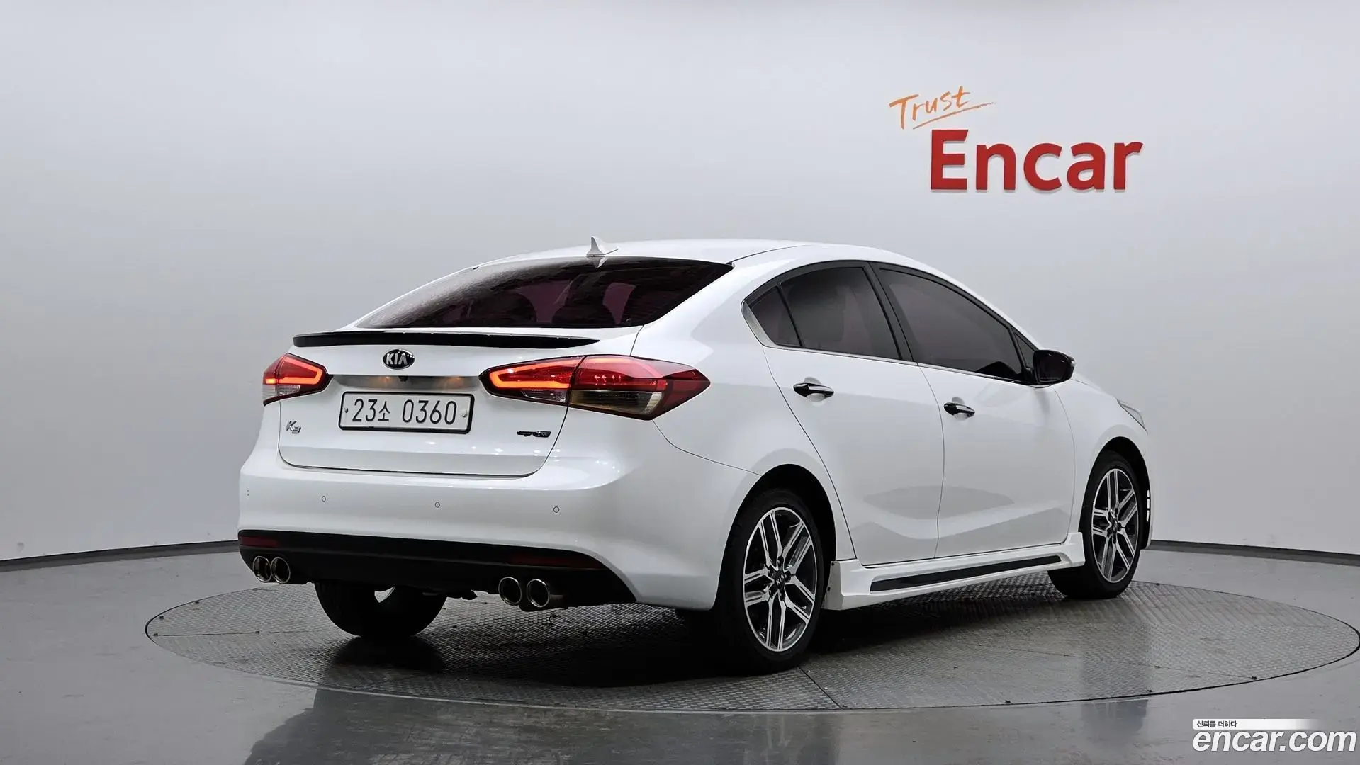 Main__Slider__Photo:K3 Kia 2016.2-1