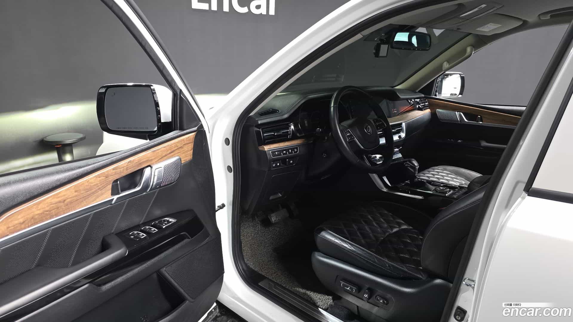 Mohave Kia 2020.5-INNER-010