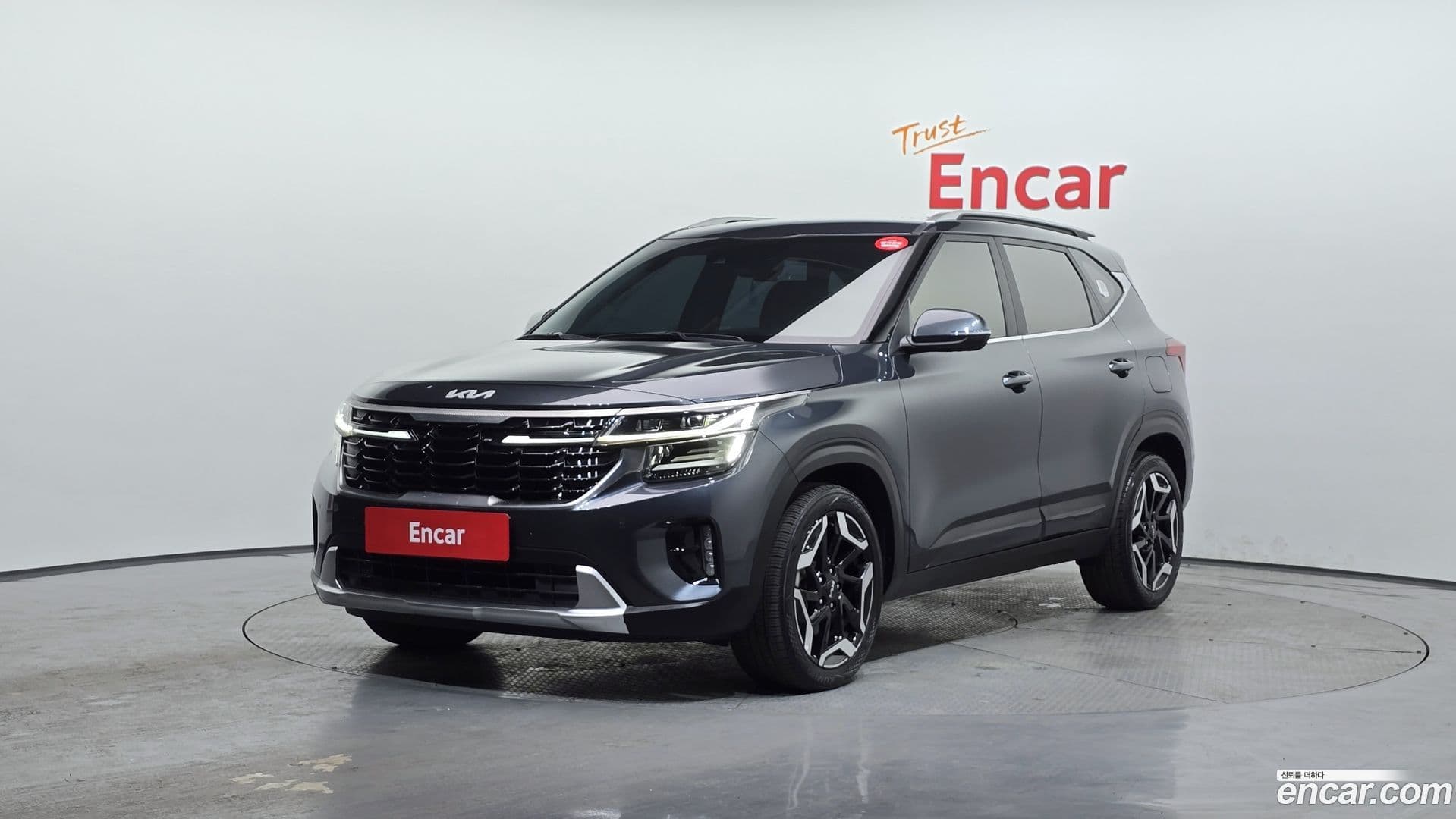 Main__Slider__Photo:Seltos Kia 2023.6-0