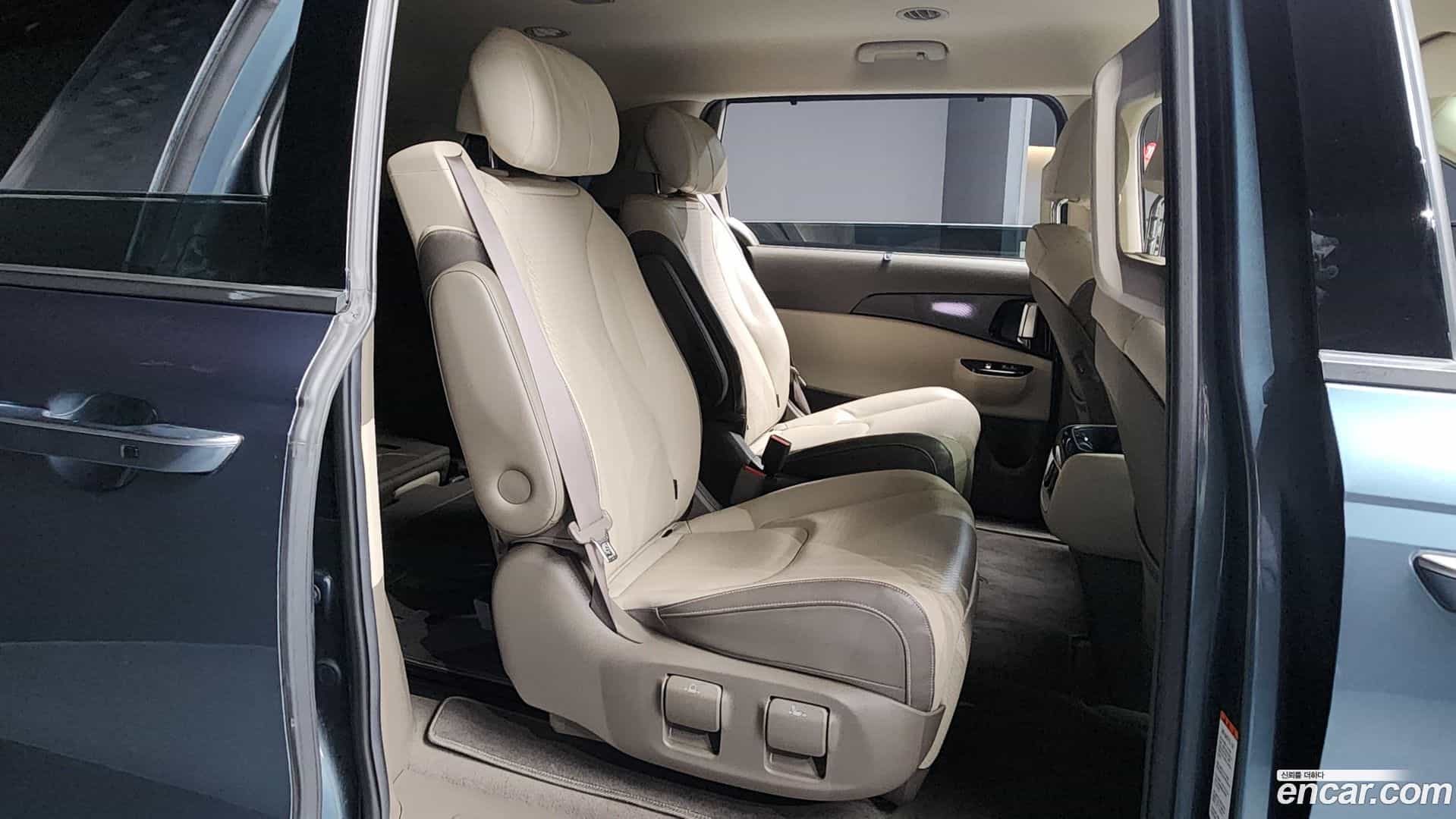Canival Kia 2020.9-OPTION-016