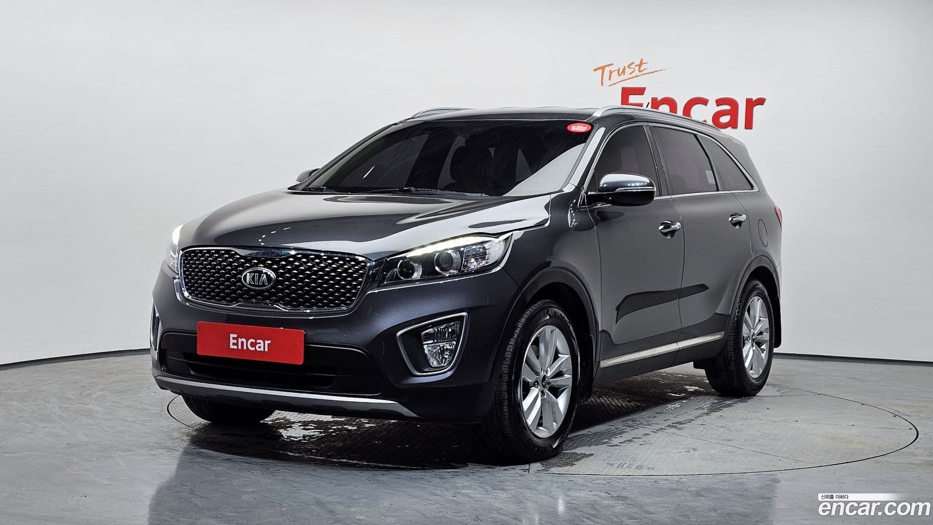 Main__Slider__Photo:Sorento Kia 2015.3-0
