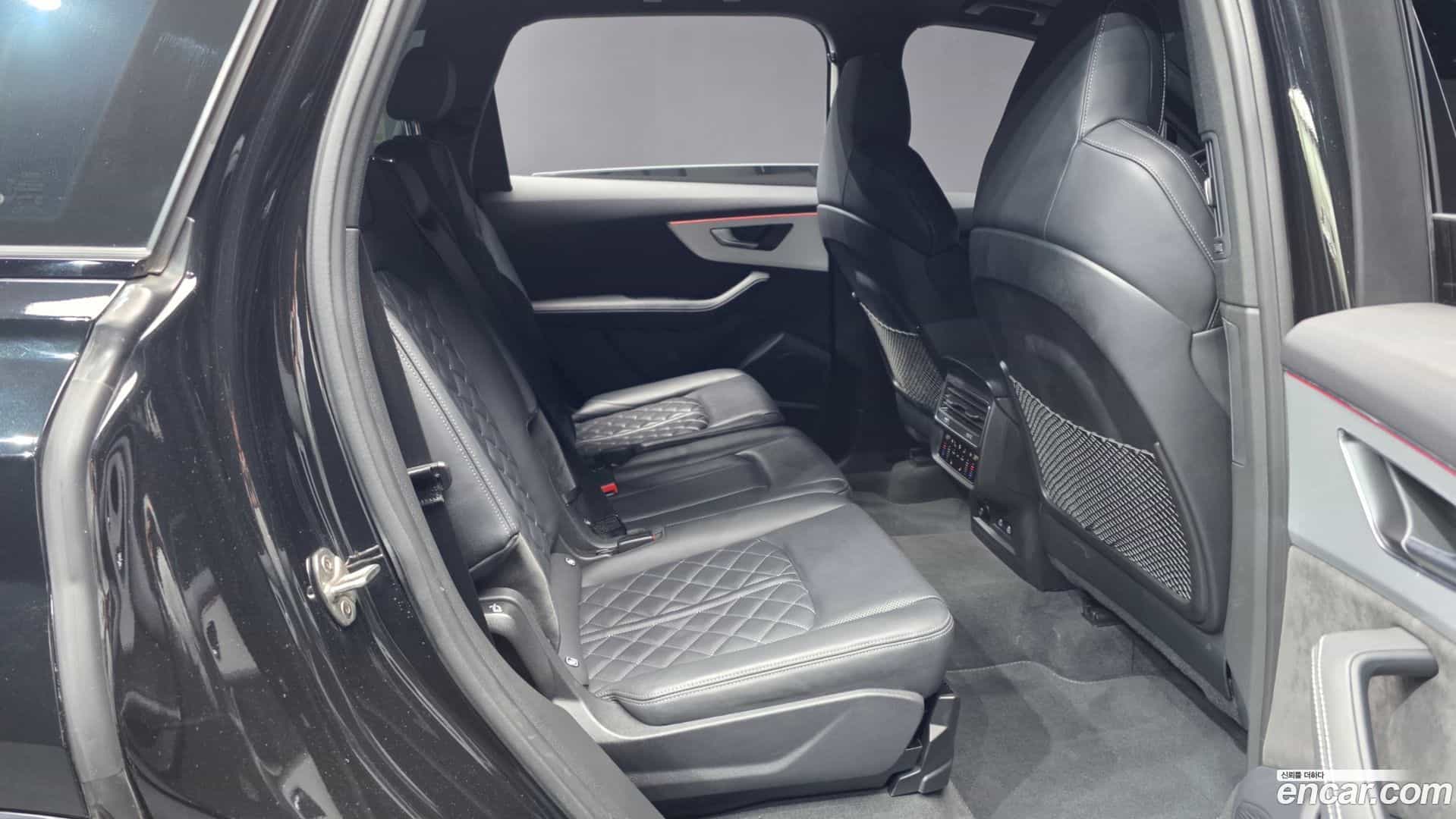 Q7 Audi 2022.11-OPTION-016