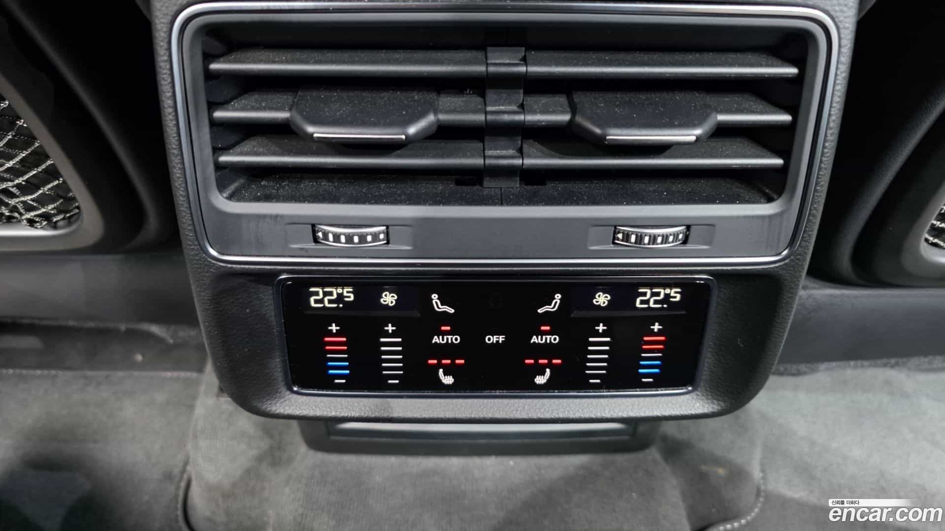 Q7 Audi 2022.11-OPTION-023