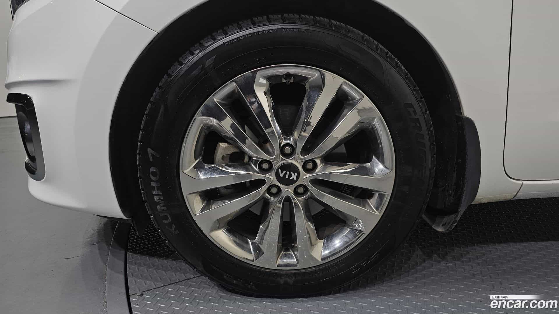 Canival Kia 2015.2-OUTER-005