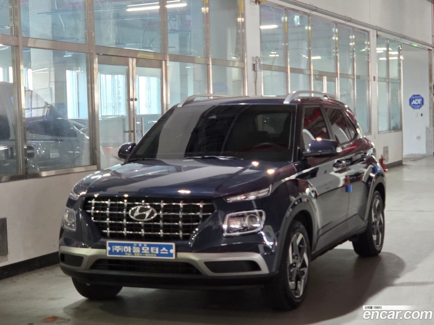 Main__Slider__Photo:Venue Hyundai 2019.9-0