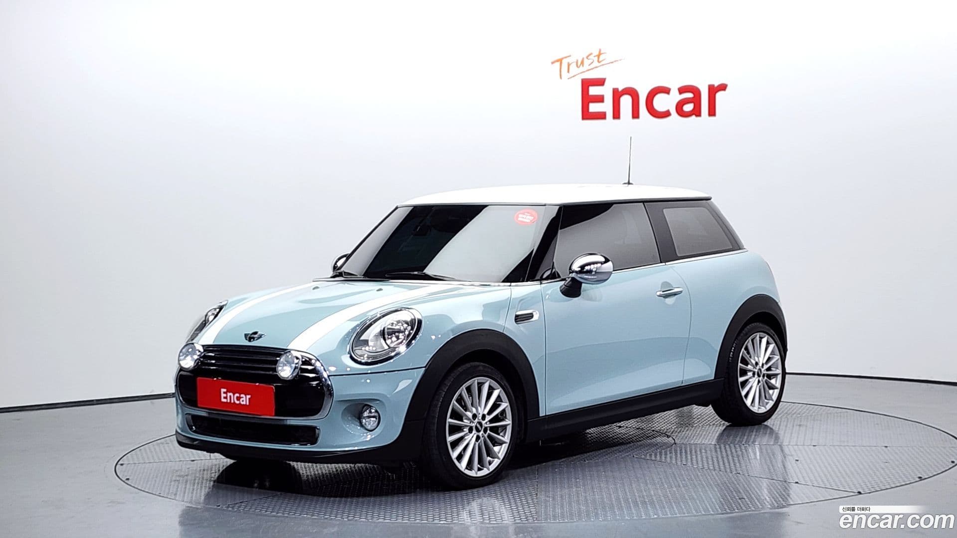 Main__Slider__Photo:Cooper Mini 2018.2-0