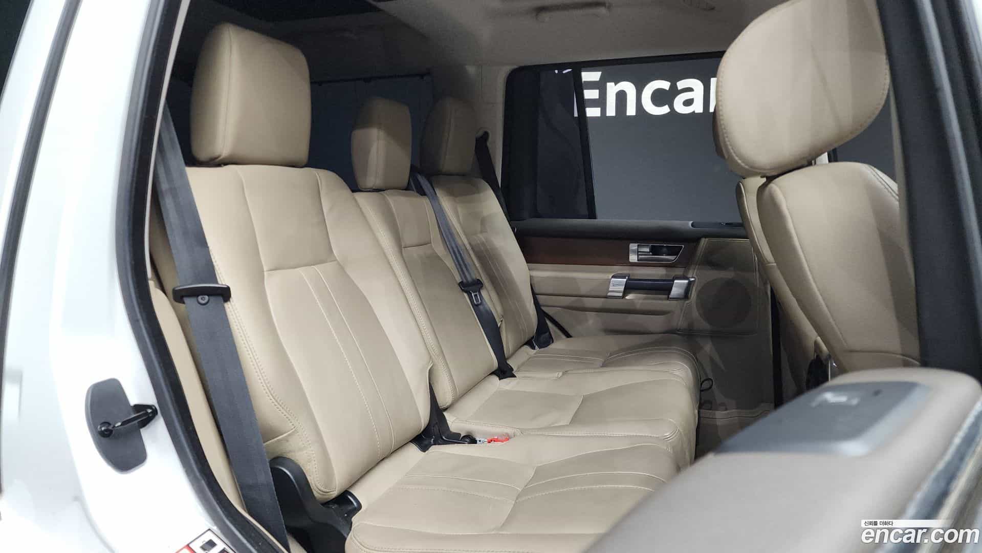 Discovery Land Rover 2016.11-OPTION-016