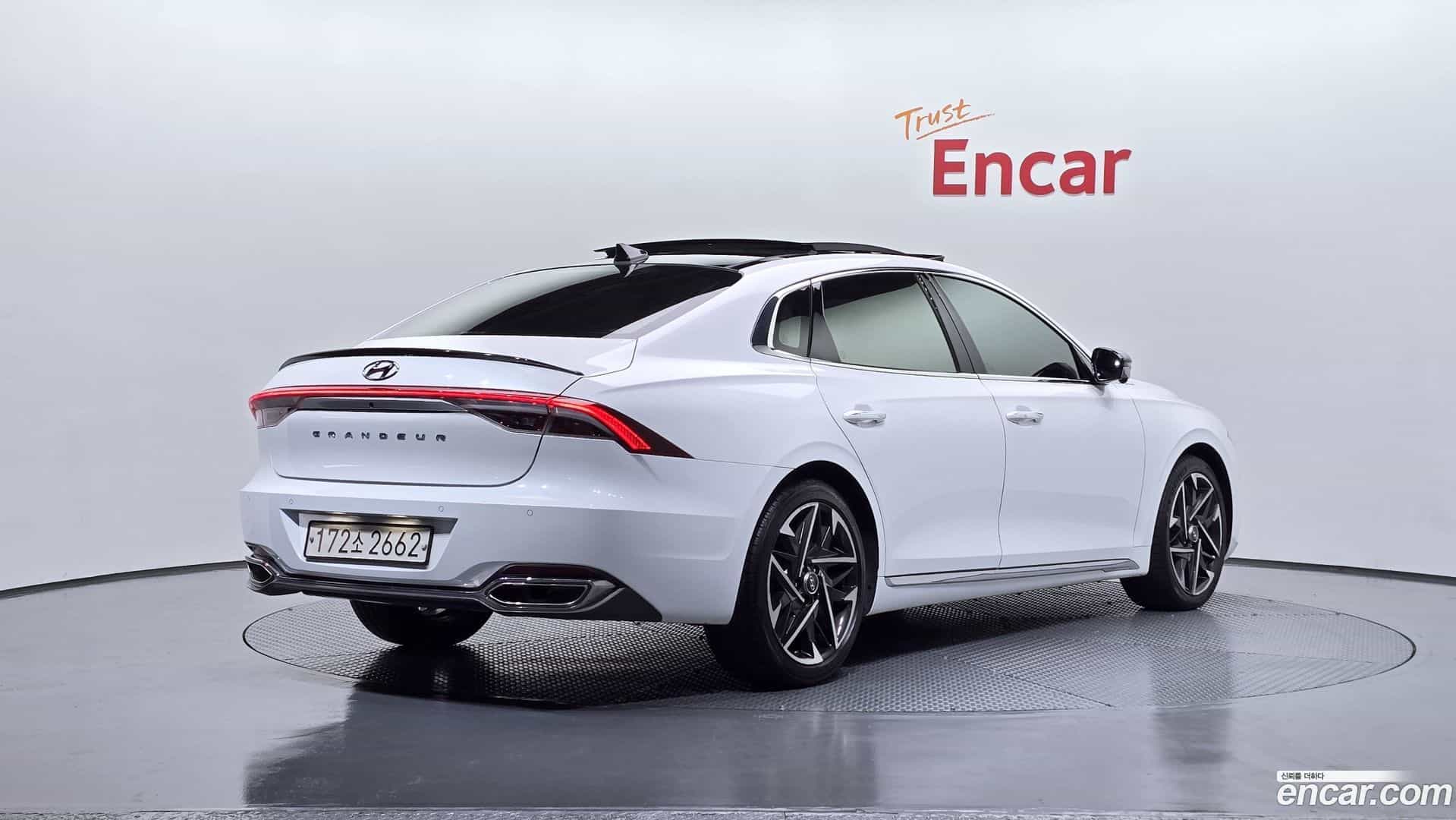 Grandeur Hyundai 2021.5-OUTER-002