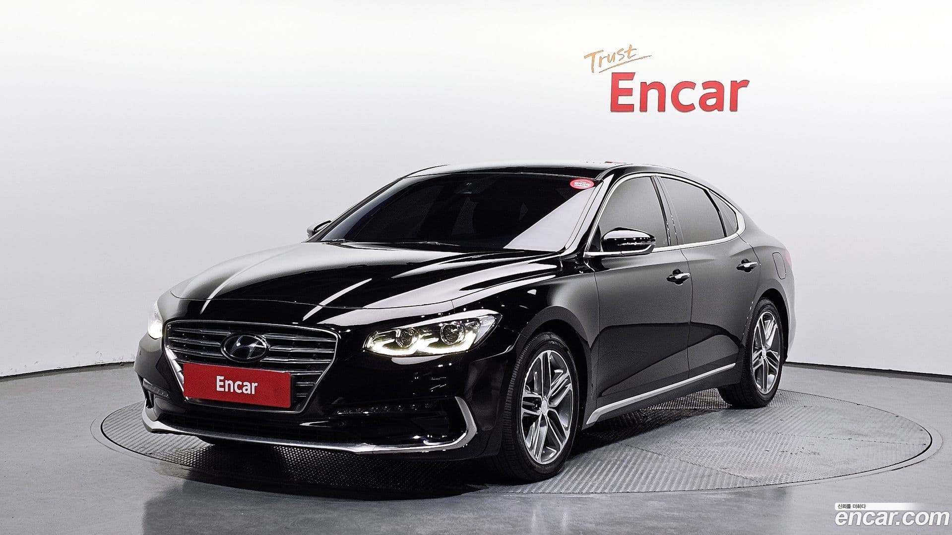 Main__Slider__Photo:Grandeur Hyundai 2019.0-0