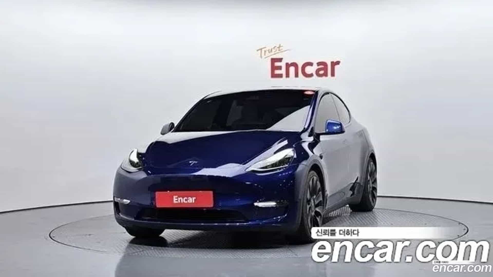 Model Y Tesla 2021.7-OUTER-003