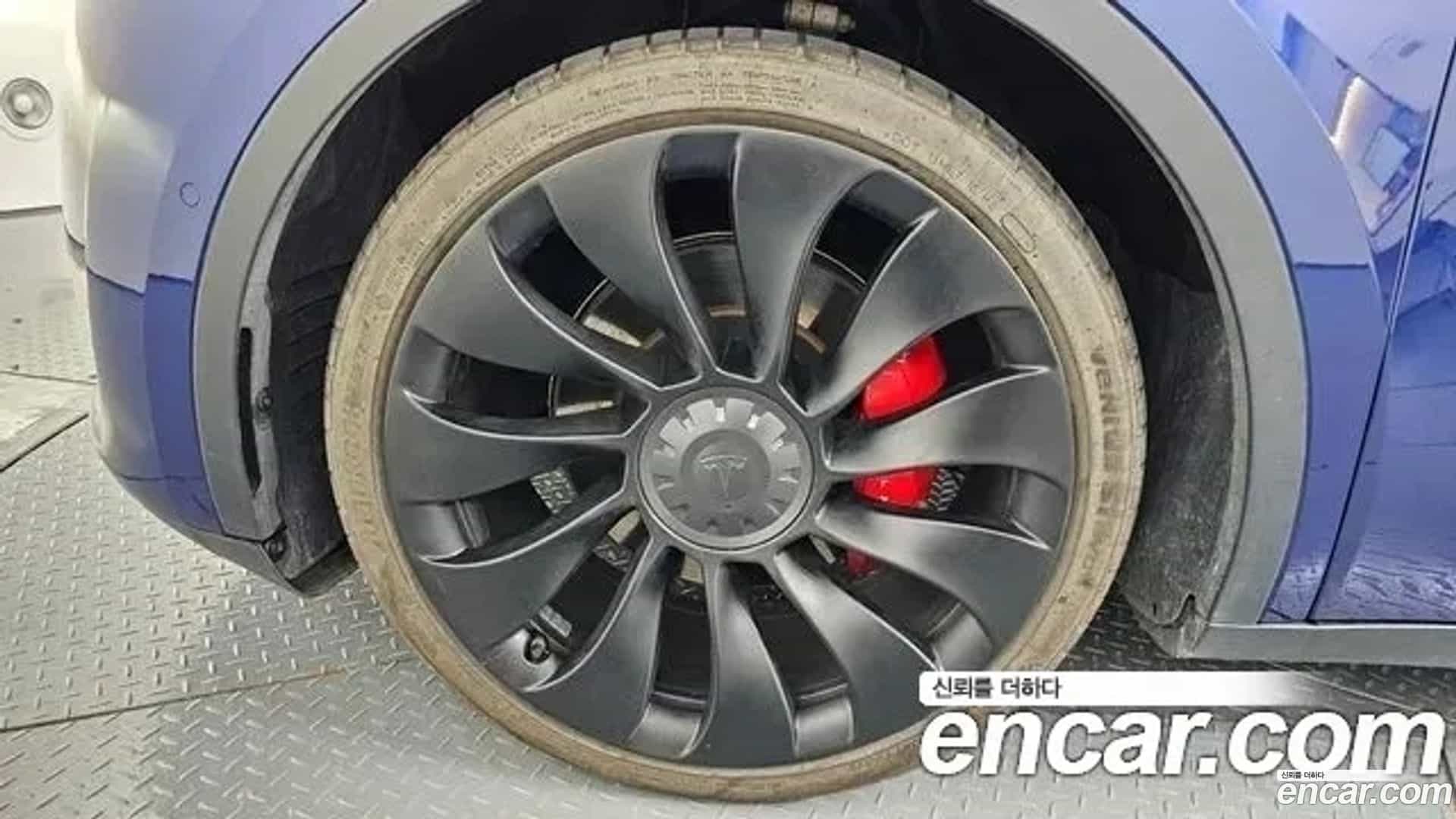 Model Y Tesla 2021.7-OUTER-005