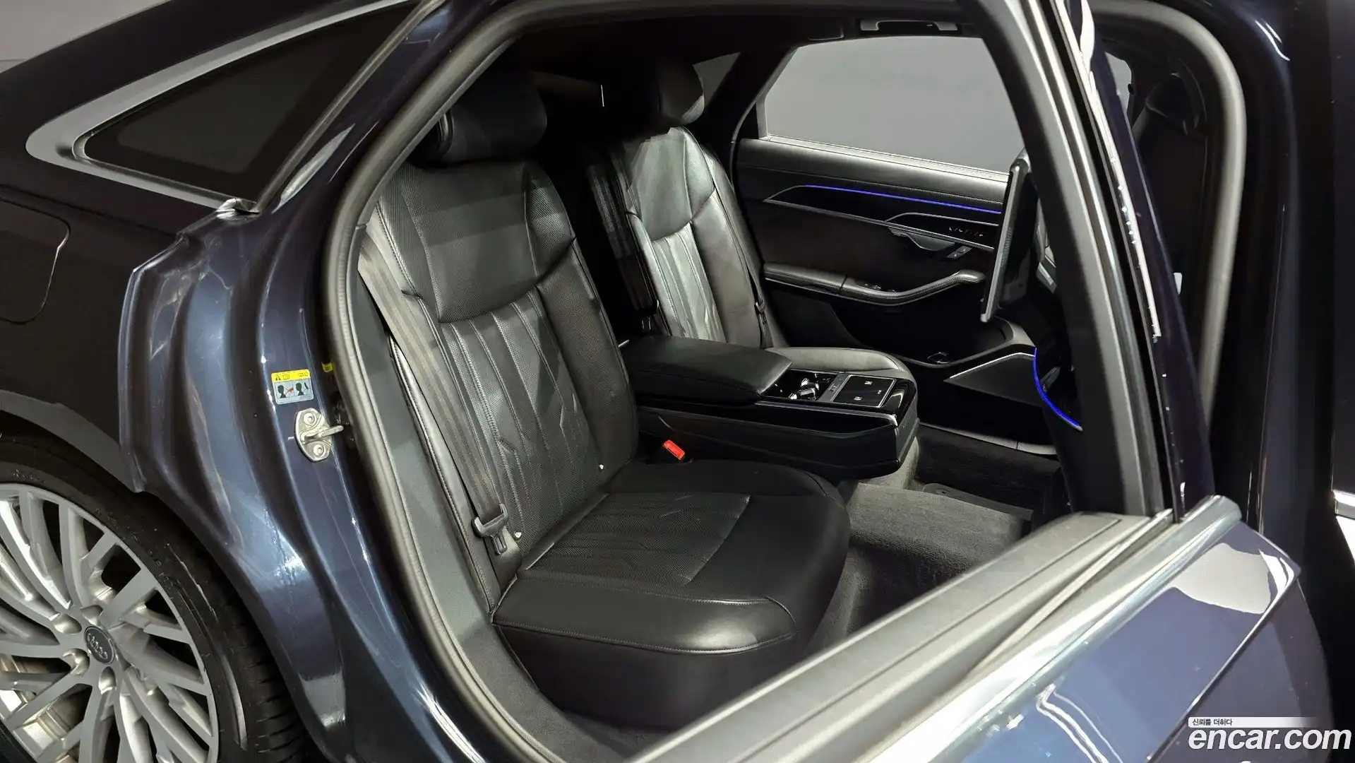 A8 Audi 2020.11-OPTION-016