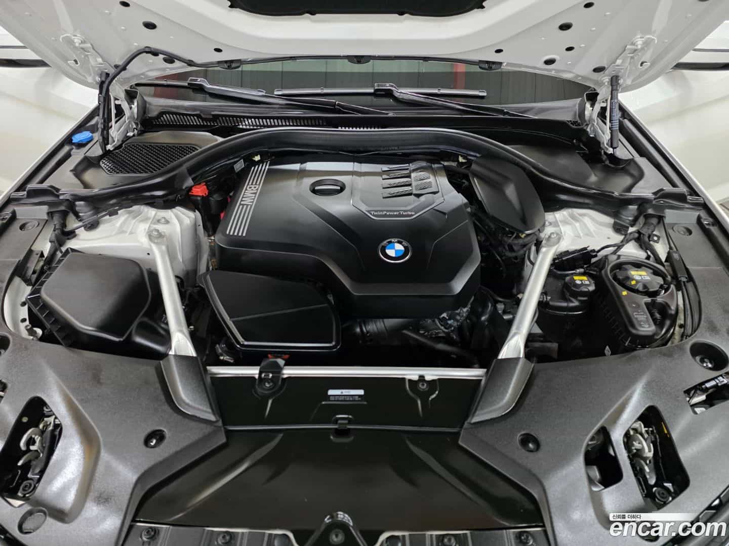 5-Series BMW 2021.3-INNER-006