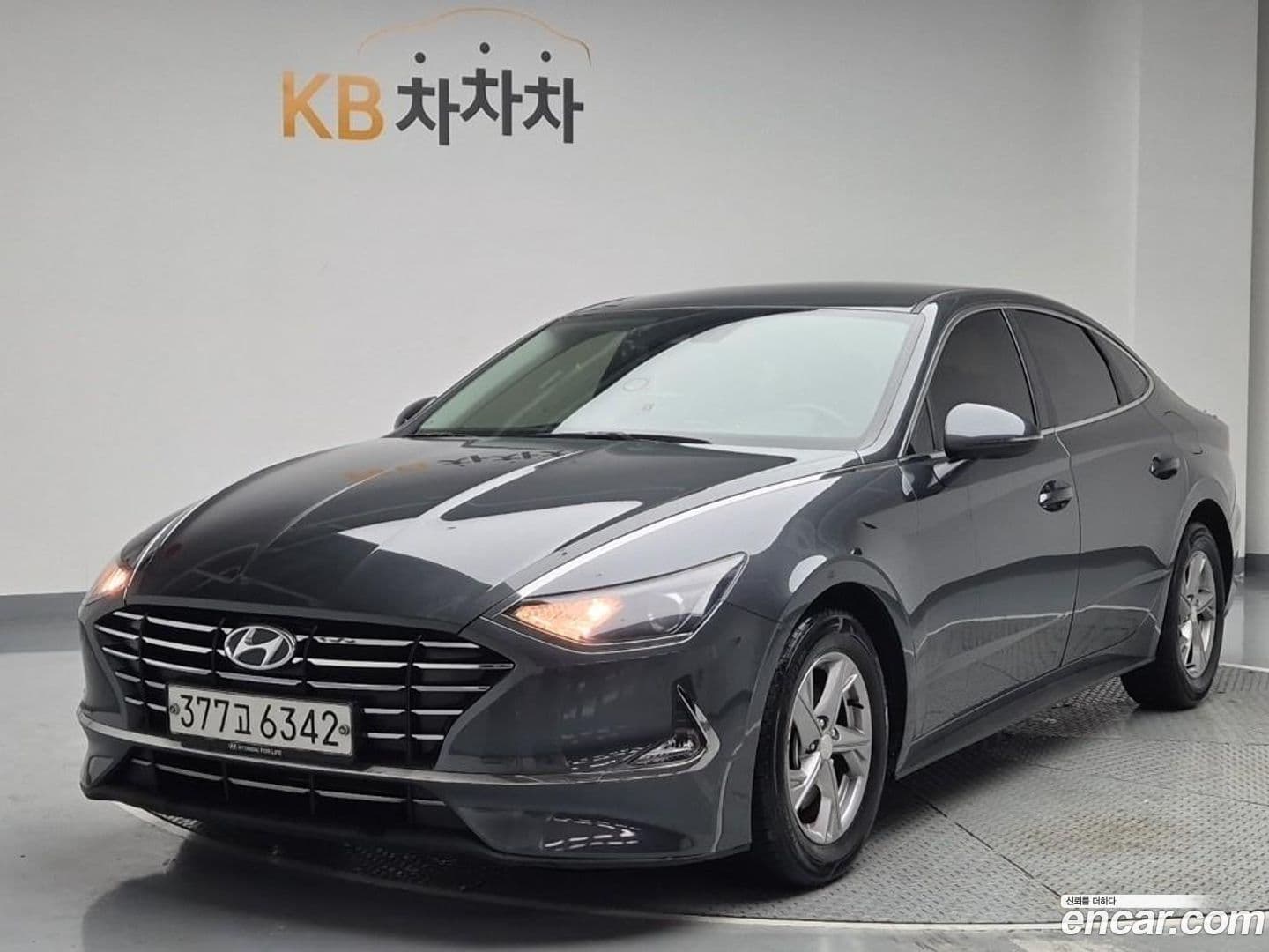 Main__Slider__Photo:Sonata Hyundai 2019.10-0