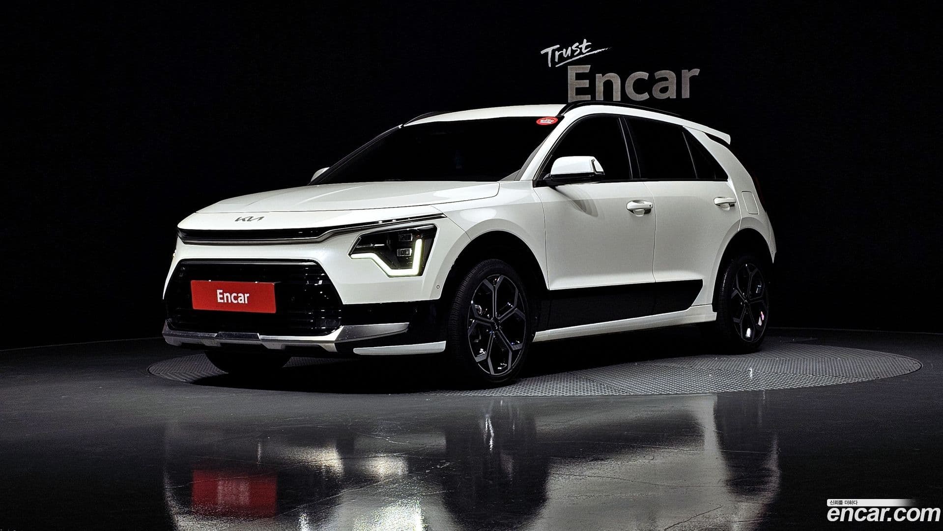 Main__Slider__Photo:Niro Kia 2022.2-0