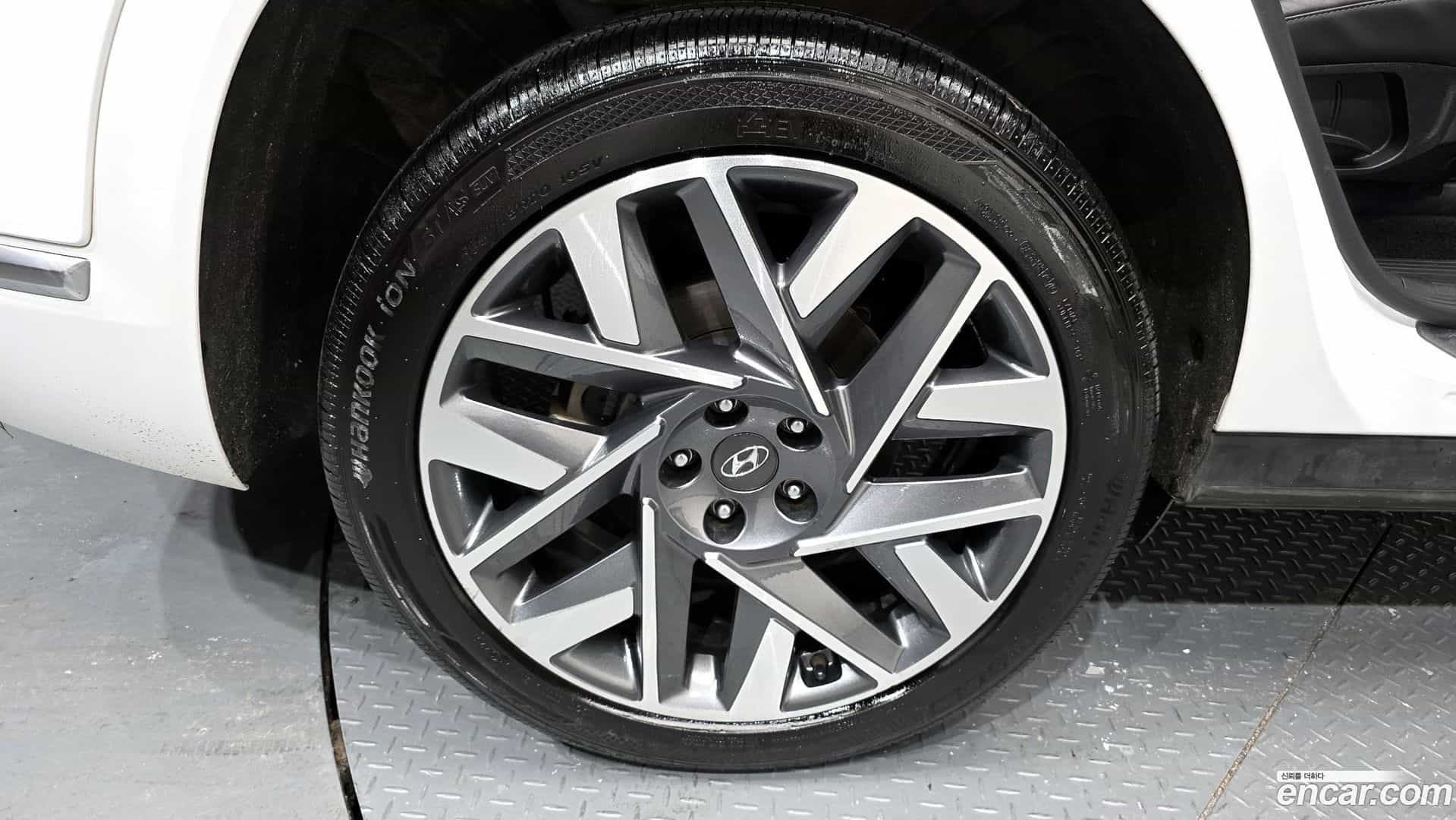 Santafe Hyundai 2021.1-OUTER-005