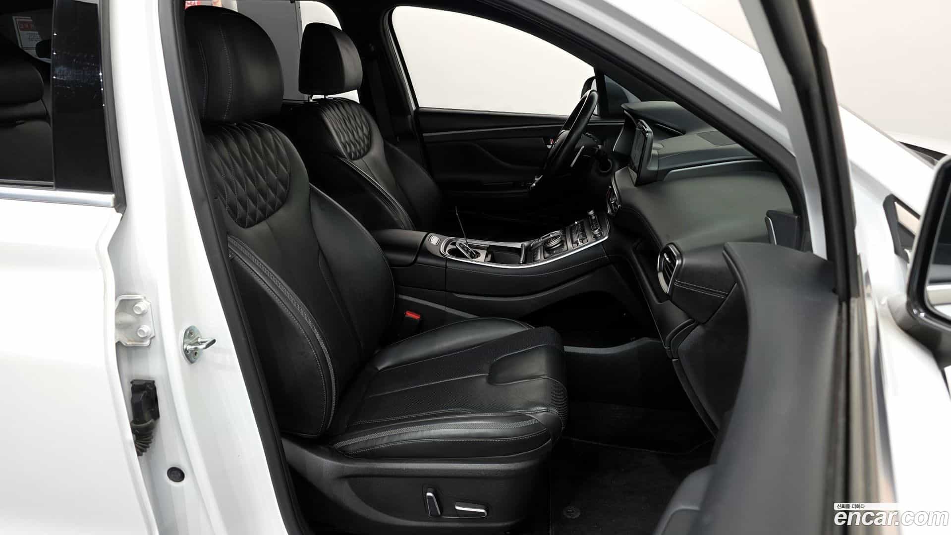 Santafe Hyundai 2021.1-OPTION-015