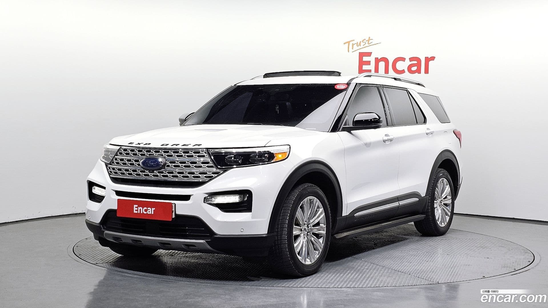 Main__Slider__Photo:Explorer Ford 2020.3-0