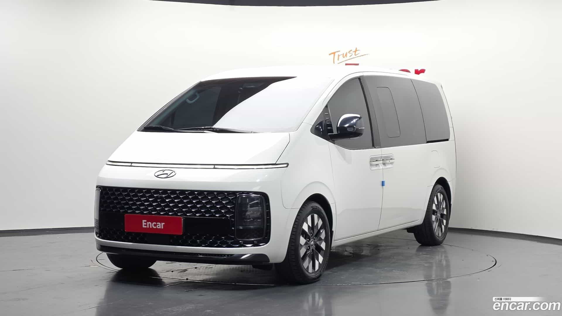 Staria Hyundai 2021.11-OUTER-001