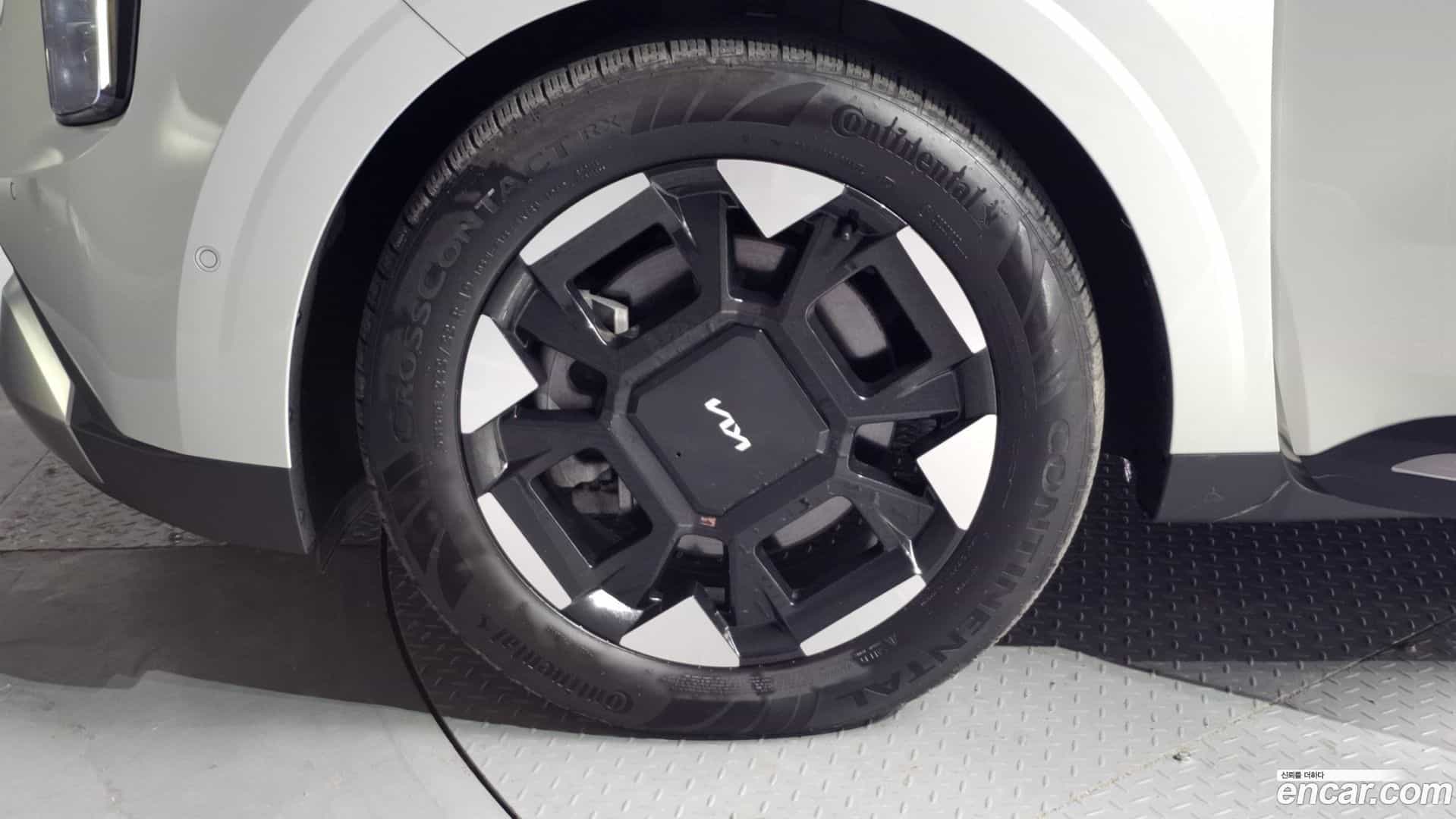 Canival Kia 2023.11-OUTER-005
