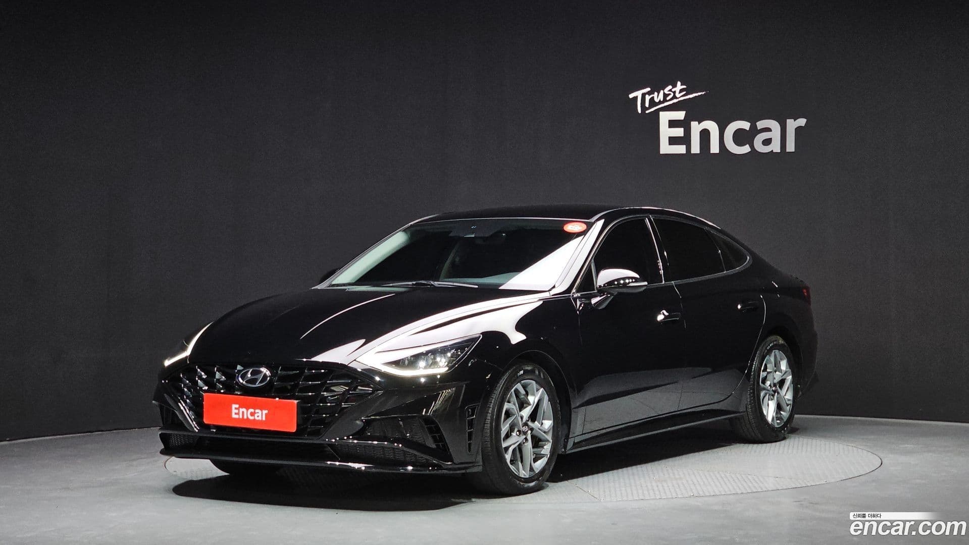 Main__Slider__Photo:Sonata Hyundai 2022.8-0