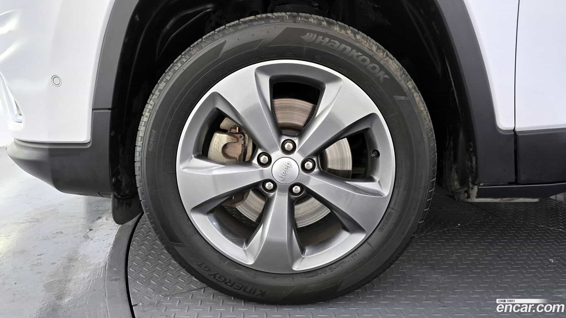 Cherokee Jeep 2021.1-OUTER-005