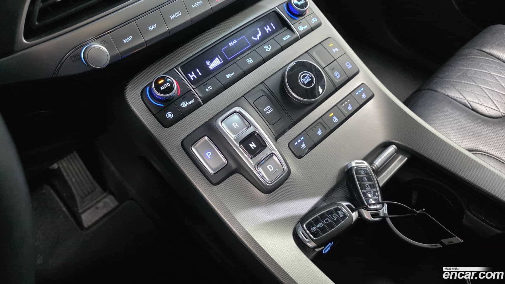 Palisade Hyundai 2020.3-INNER-009